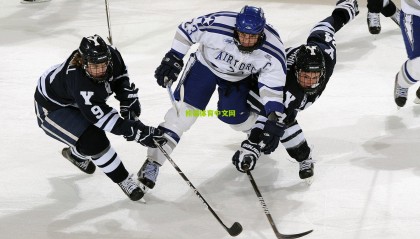 革新绿茵，技术型边后卫如何重塑现代足球战术版图