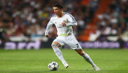 湖人惨败雷霆引发网络狂欢，提前开香槟成赛季最讽刺注脚