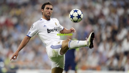 复出首秀轰15分4封盖 22届榜眼秀要和文班比高低