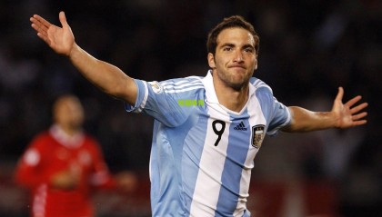 血脉与荣耀的抉择，德日混血新星巴克豪斯详述国家队选择的心路历程