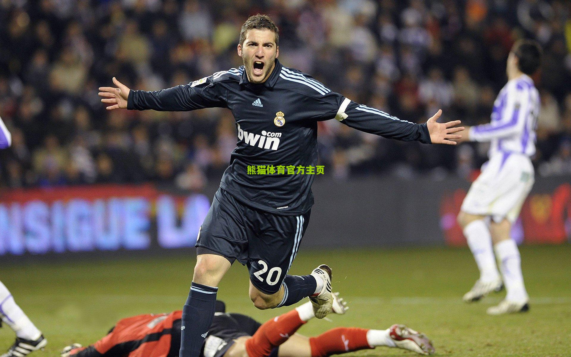 麒麟杯，内马尔点射一锤定音，巴西1-0力克日本展现王者底蕴