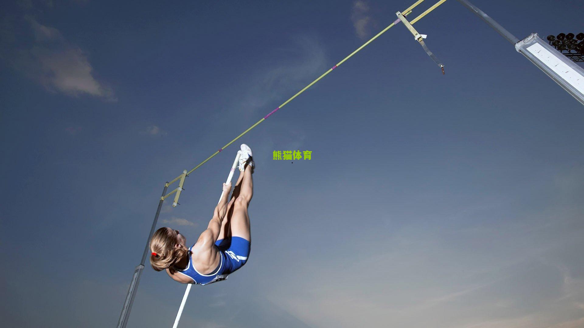 美国队长与赛道王者，维斯塔潘加冕传奇，比肩汉密尔顿时代